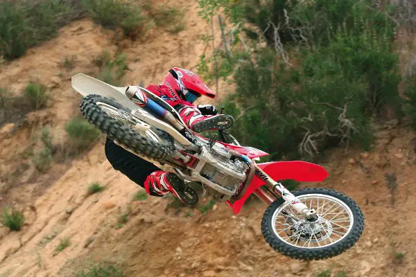 WE RIDE WORLD VET CHAMPION KYLE LEWIS' KAL-GUARD 2009 HONDA CRF450: -  Motocross Action Magazine