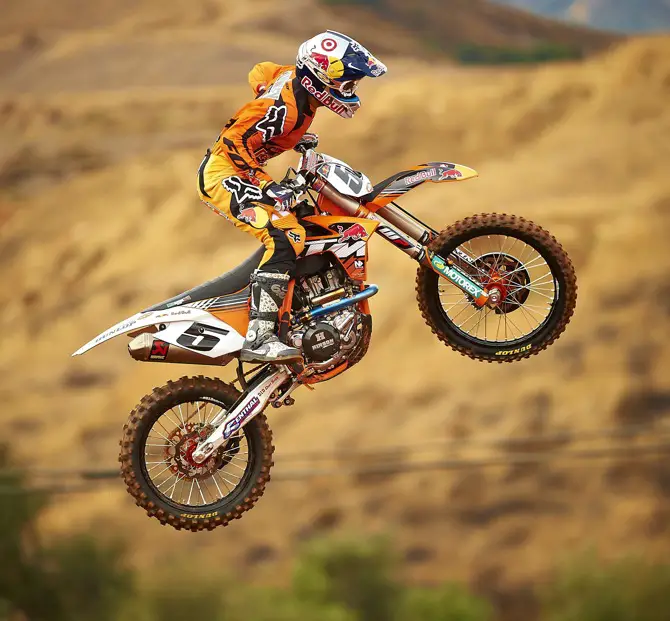 FEATURE RYAN DUNGEY  RETIRING A CHAMPION  Dirt Action