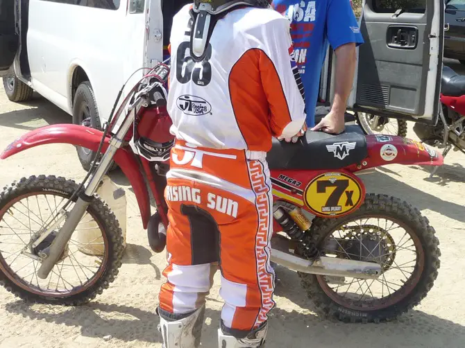 Chuck hot sale 7 moto