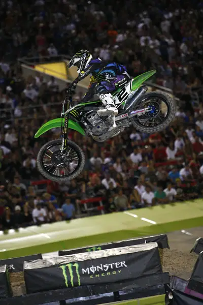 Watch: Villopoto Headlines Monster Energy Master of the Pit (Bikes) Dec 5 -  Racer X