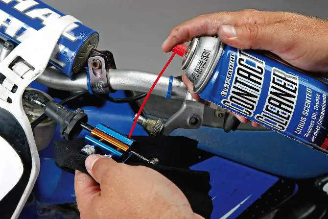 Mxa Wrench Tech Proper Clutch Cable Lubrication Techniques Motocross Action Magazine