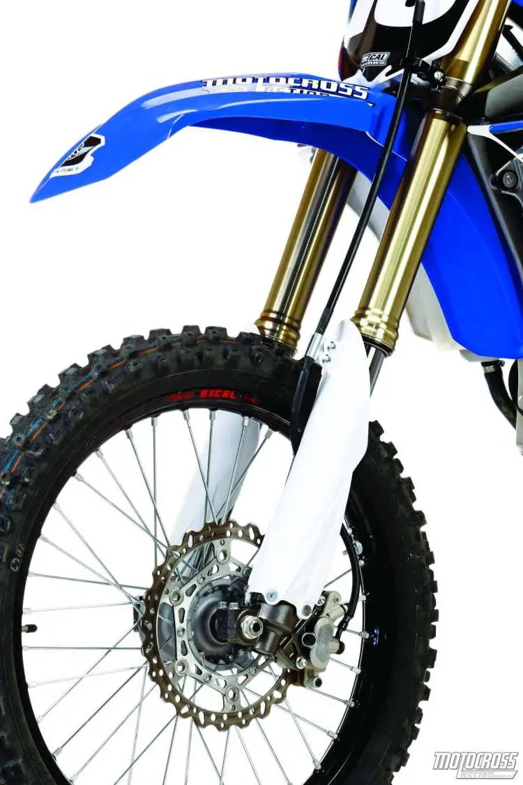 Archaic: Yamaha missed the memo about needing to upsize their front brake rotor. The 250mm rotor is hardly adequate.