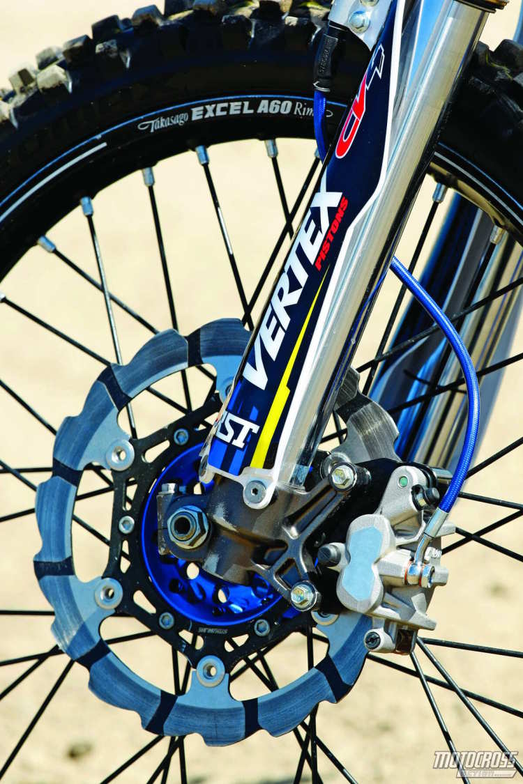 The CycleTrader.comRock River team uses a Streamline front brake system. Streamline, located in Rancho Cucamonga, California, also sponsors Mike Alessi and the BTO Sports team. A braided-steel brake line complements the 270mm oversize Factory front rotor. CNC-machined grooves in the rotor are intended for heat reduction. Martin also uses a braided-steel rear brake line with the stock rotor.  