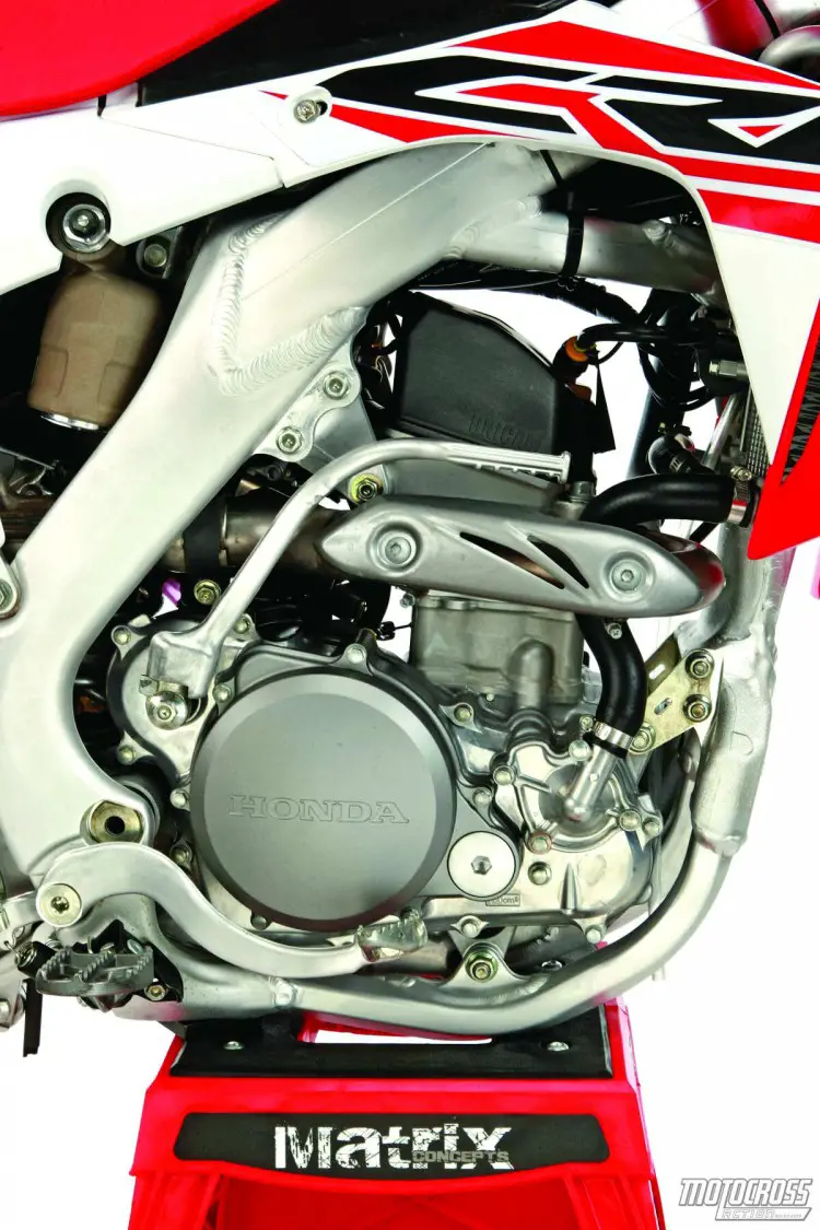 Smoothie: The CRF250 engine is best suited for Beginner and Novice riders. It doesn’t pack a punch, but is instead smooth.