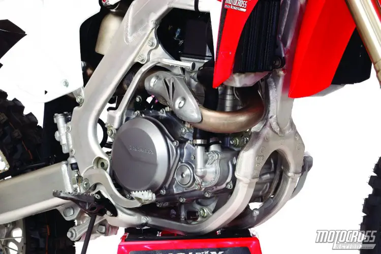 Puissance: Honda a révisé le moteur CRF450, mais le dynamo n'a pas remarqué.