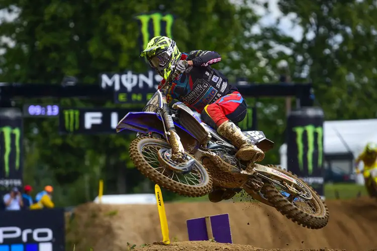 Guillod_MXGP_12_LV_2015