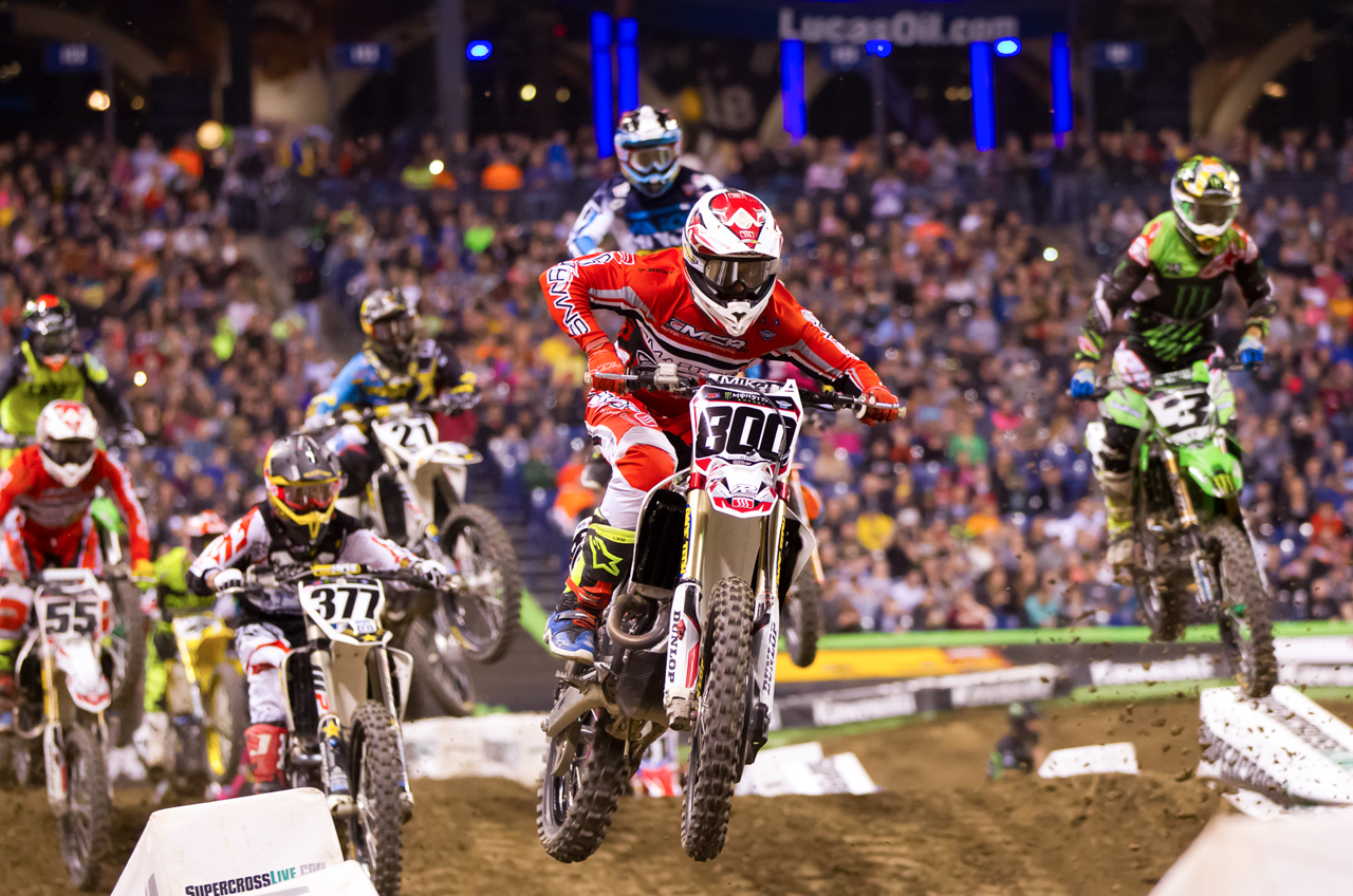 20160409203357_Scott Mallonee_Mike Alessi_Supercross2016_indianapolis