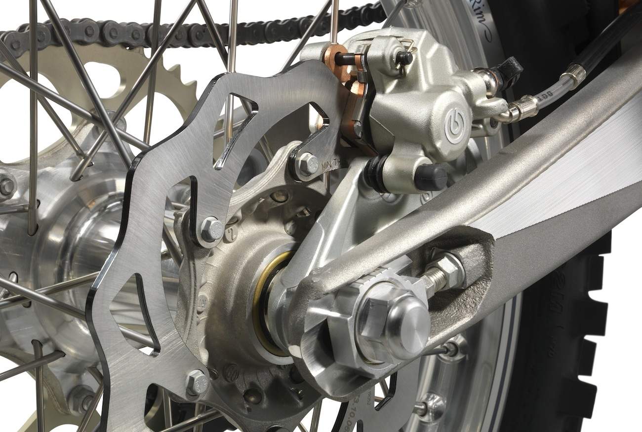 ASK THE MXPERTS: MY REAR BRAKE LOCKED-UP SOLID - Motocross Action Magazine