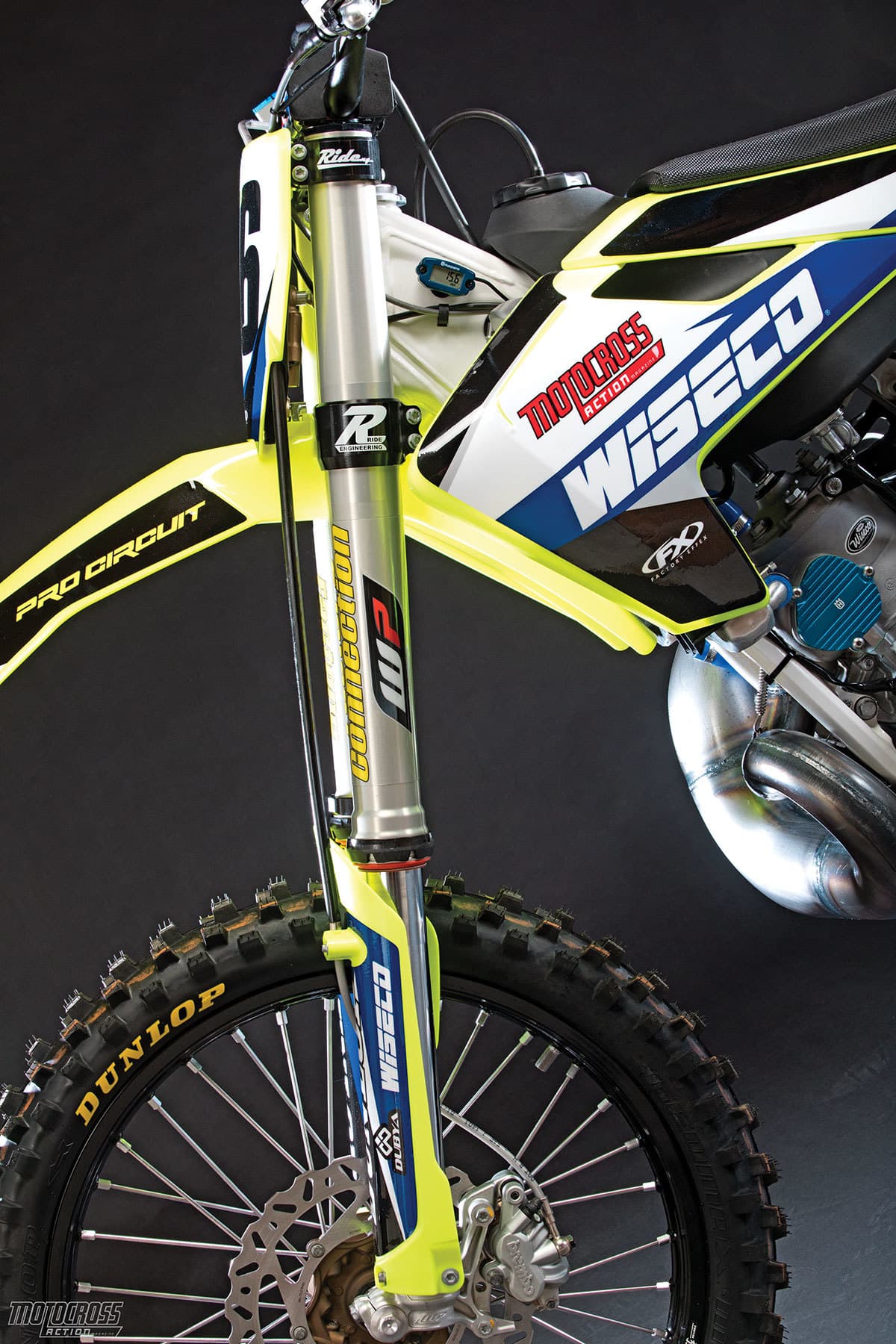 We admit we like WP’s AER 48mm air forks, but they still have that air fork feeling. Factory Connection transformed our WP air forks into spring forks.