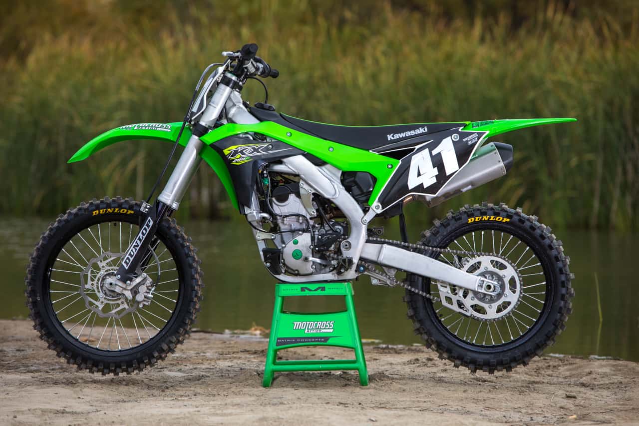 Кроссовый мотоцикл 2т. Kawasaki KX 250. Kawasaki kx250f 2020. Кавасаки 250 кросс 2т. Рама Кавасаки КХ 250.