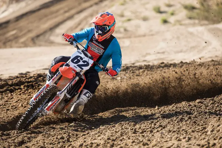 2018 MOTOCROSS ACTION 450 SHOOTOUT: THE COMPLETE TEST, TEXT & TRUTH ...