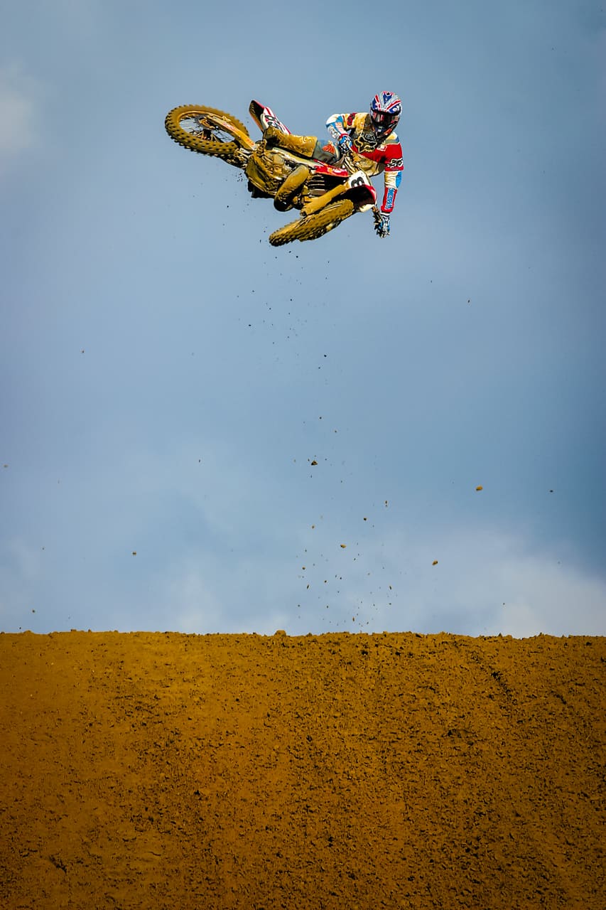 Moto De Brinquedo Motocross Trilha Suspensão Corrida Grande vermelha