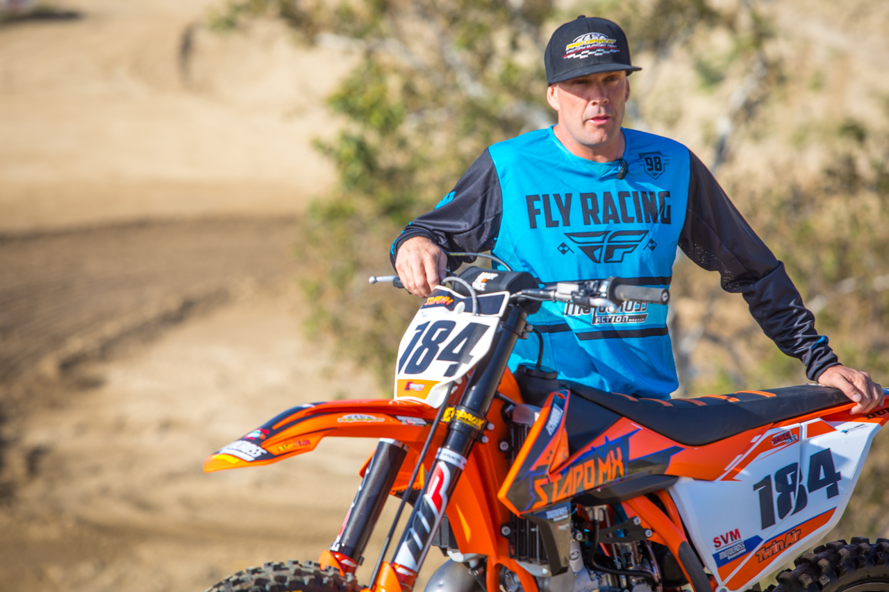 MXA TEAM TESTED: ODI EMIG PRO V2 LOCK-ON POIGNÉES - Motocross