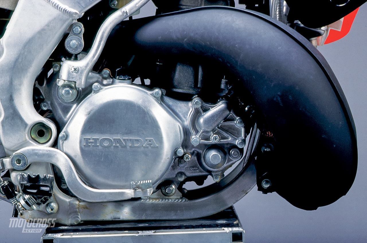 Honda CR1999-motor uit 250
