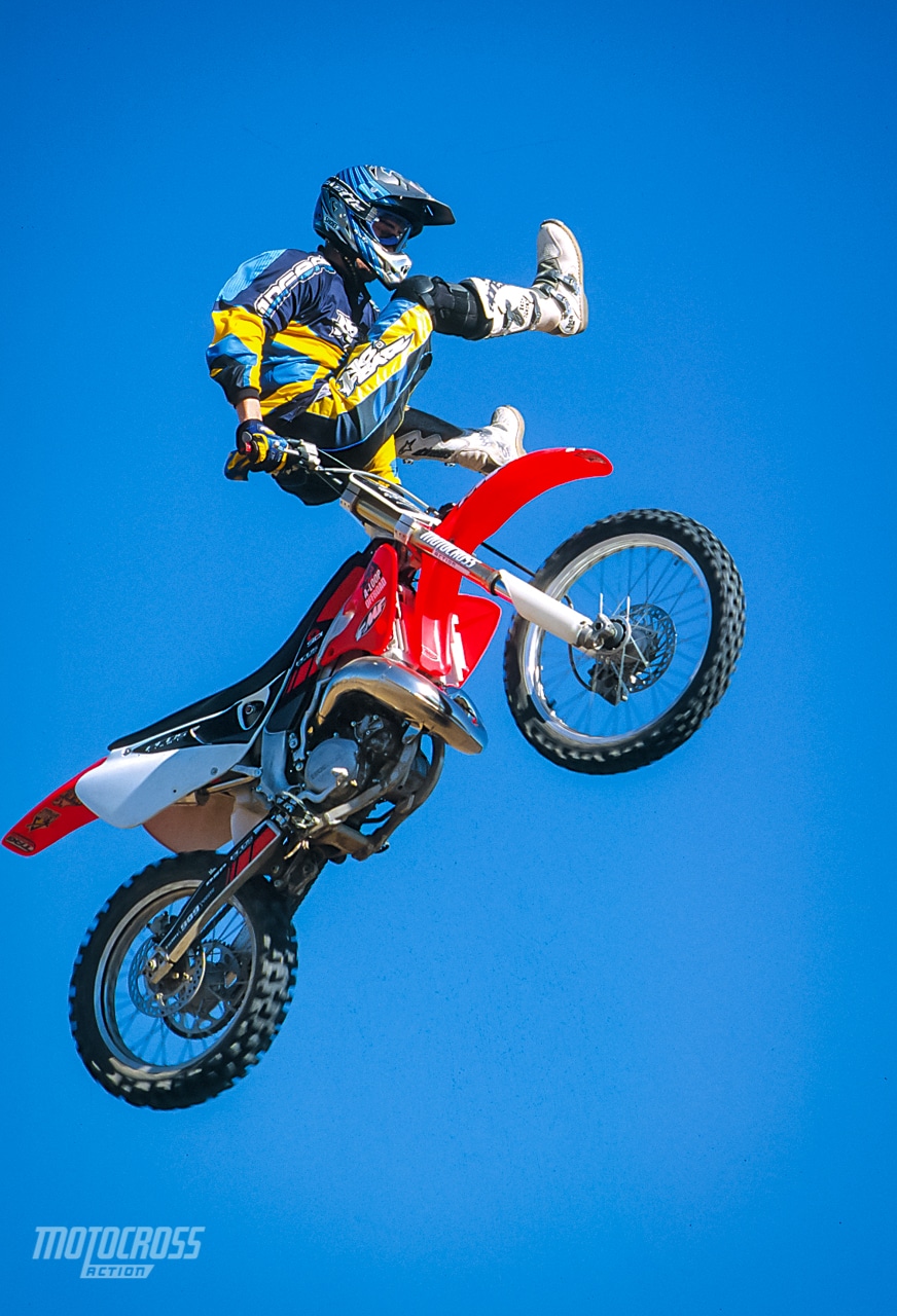 What makes an FMX bike special?