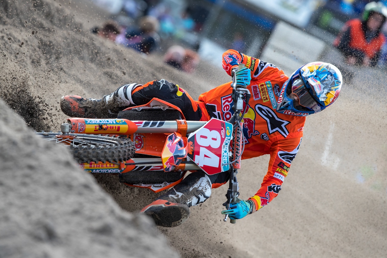 https://cdn-0.motocrossactionmag.com/wp-content/uploads/2018/09/247921_MXGP-of-Netherlands_-Assen_-Round-19.jpg