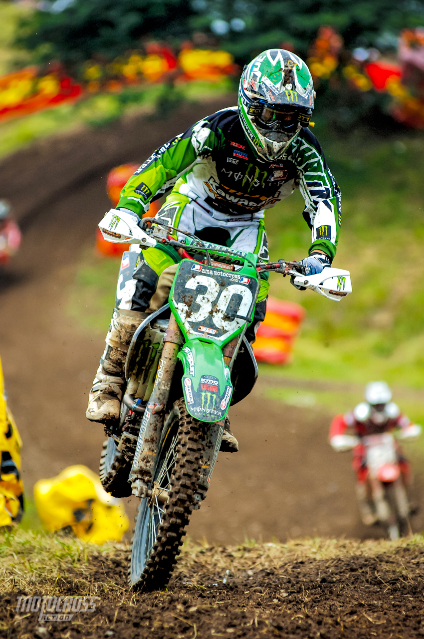 MXA TEAM TESTED: EVS SPORTS OPTION AIR KNEE & ELBOW PADS - Motocross Action  Magazine