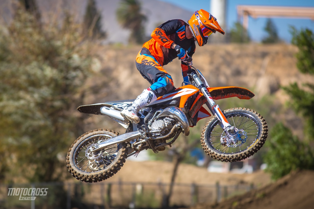 MXA'S 2006 KTM 250SX DIRT BIKE TEST - Motocross Action Magazine