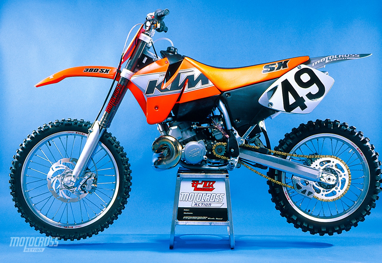 on record mxa test of the 2000 ktm 380sx two stroke motocross action magazine 2000 ktm 380sx two stroke