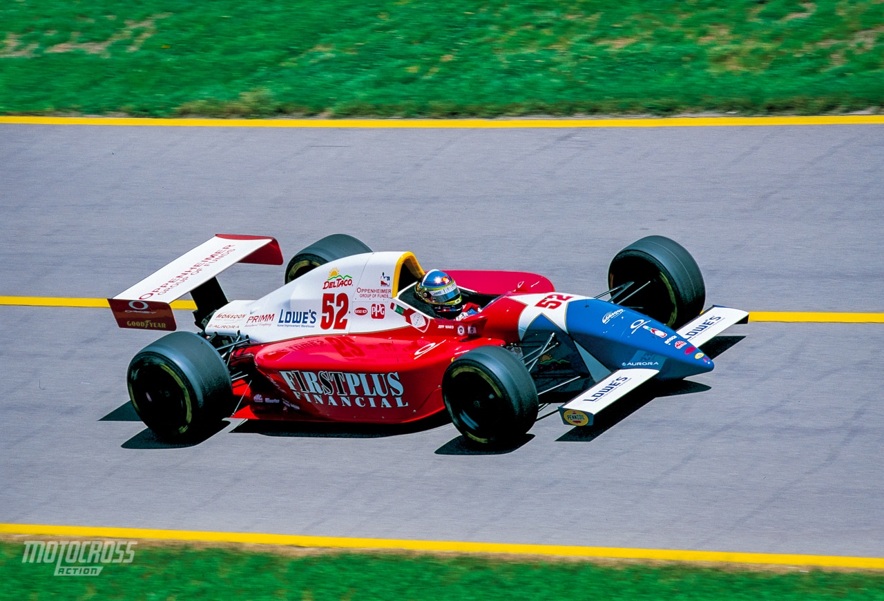 Jeff Ward F1 trkaći automobil 1997