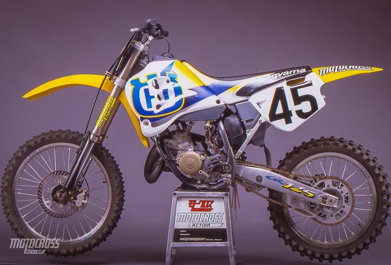 Motocross 2 cylinder 2 stroke