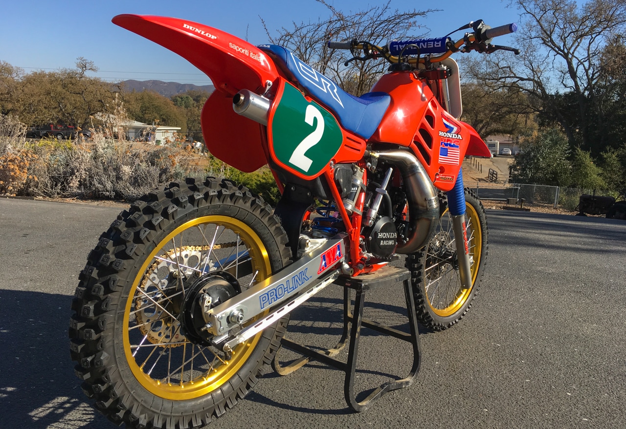 TWO-STROKE TUESDAY | 1986 HONDA CR250 MXDN REPLICA BUILD - Motocross ...