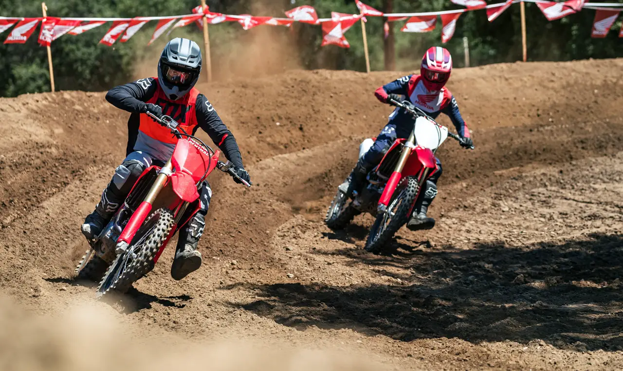 Four-Stroke Motocross and Off-Road Performance Handbook 