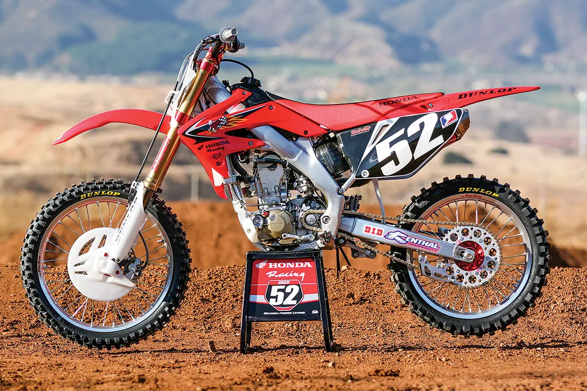 CRF 250: a moto off-road radical da Honda