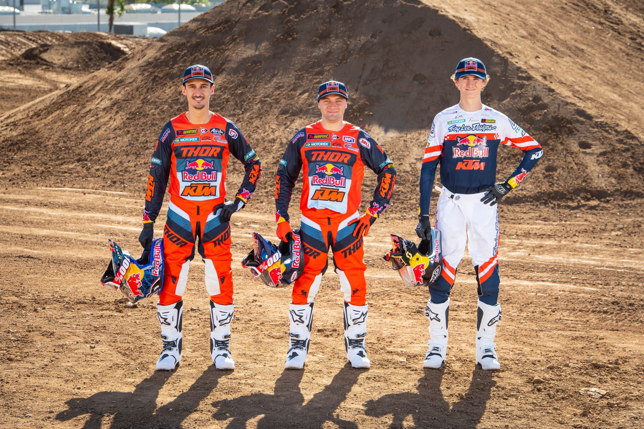 FACTORY 2021 250 KTM 450 Motocross Action