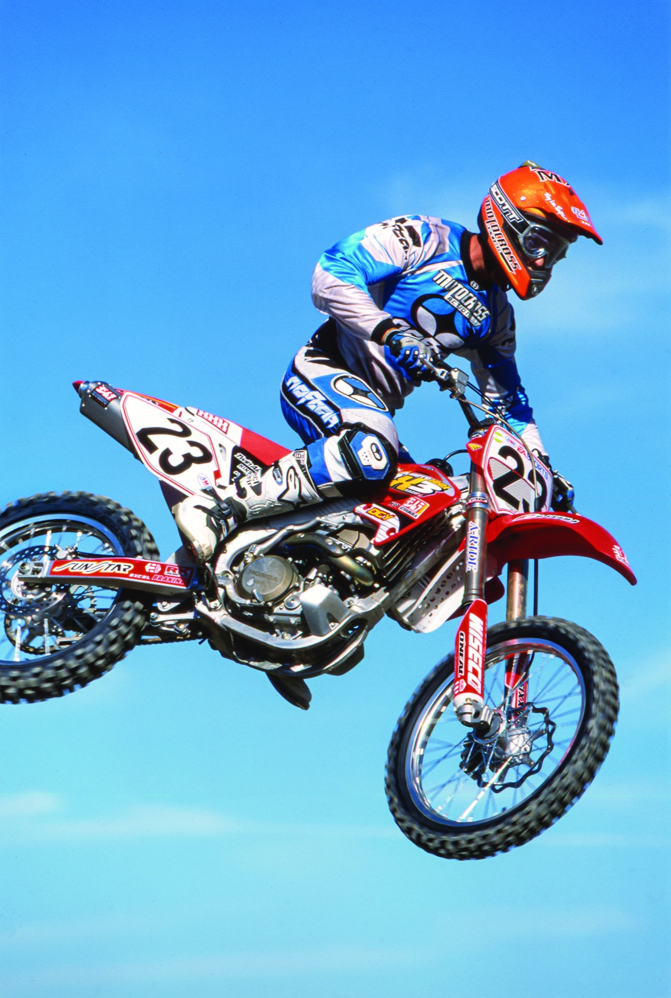 WE RIDE WORLD VET CHAMPION KYLE LEWIS' KAL-GUARD 2009 HONDA CRF450: -  Motocross Action Magazine