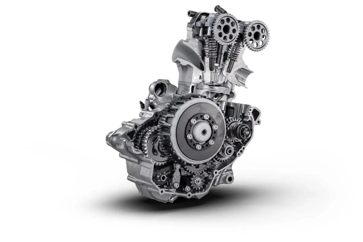 2023 KTM 250SXF moottori-1