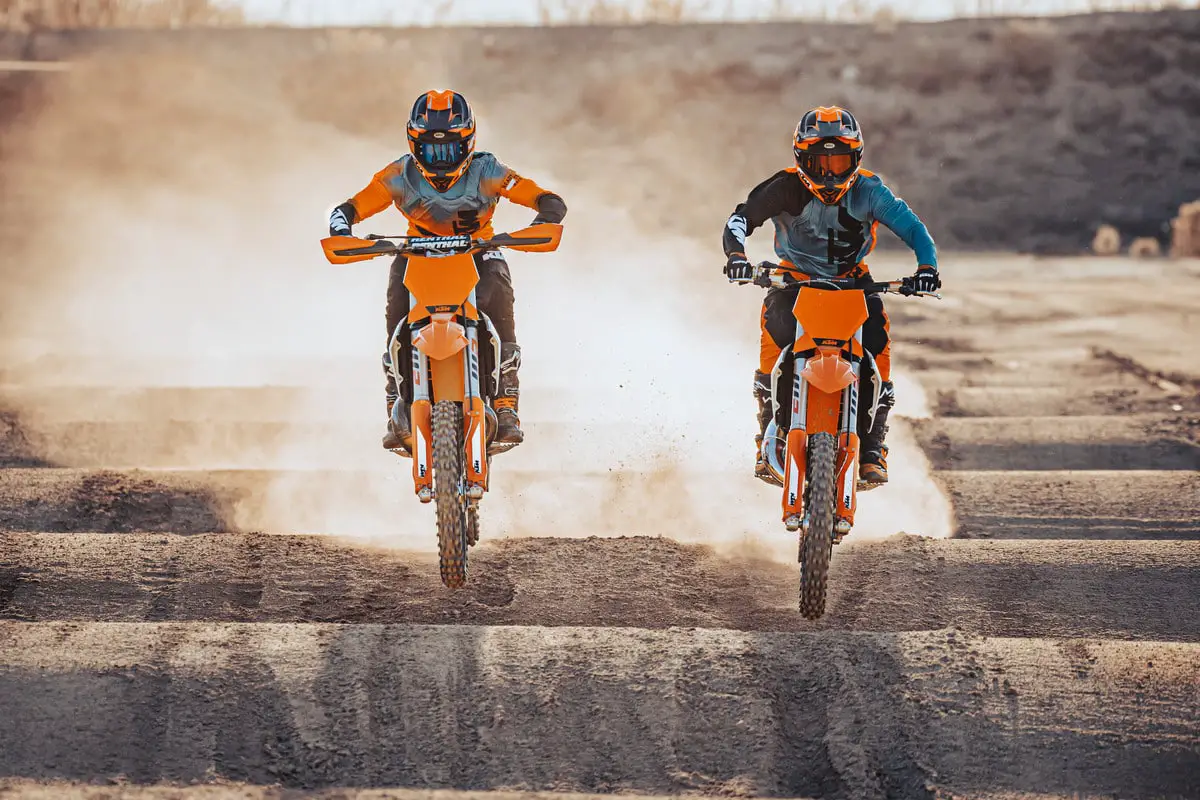 FIRST LOOK! ALL-NEW 2023 KTM FUEL-INJECTED TWO-STROKES