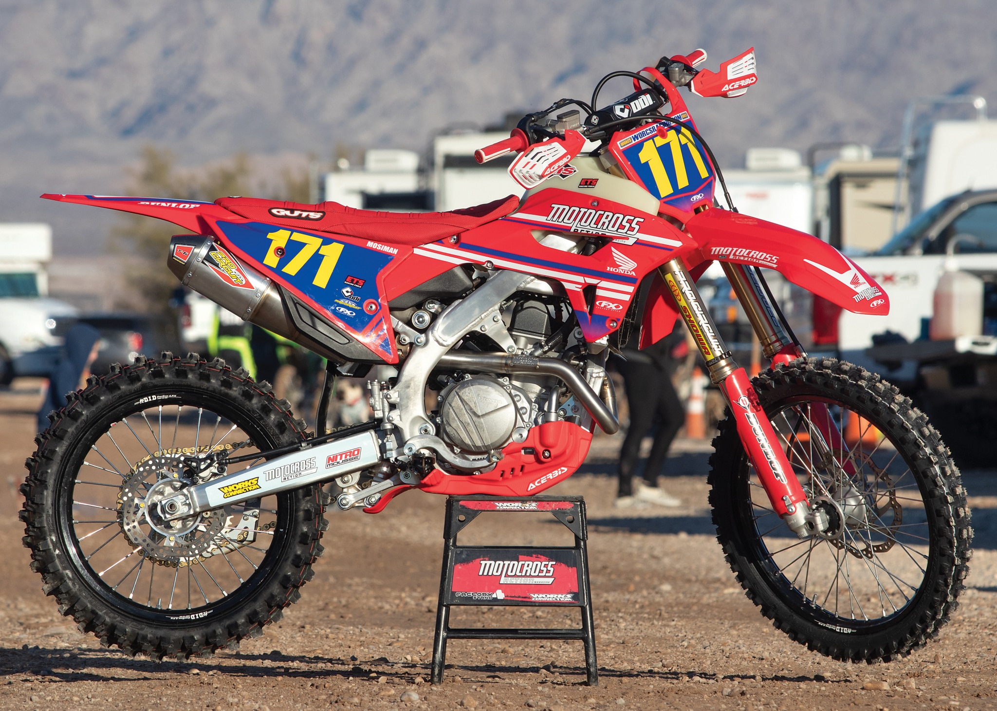 MXA RACE TEST: GRAND PRIX RACING NO YAMAHA YZ450FX & HONDA