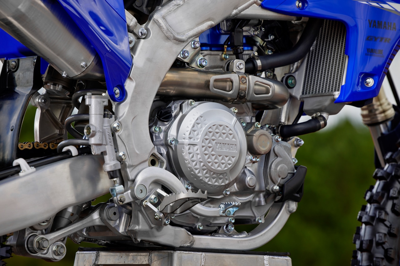 2023 Yamaha YZ450F двигатель