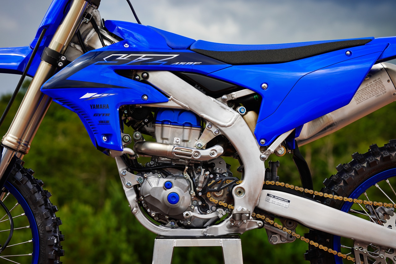 在庫好評GYTR ヤマハ　YAMAHA　YZ450F YZ250F エンジン　フレーム　アンダーガードセット　新品未使用　CRF RMZ YZ KX KTM オフロード ヤマハ用