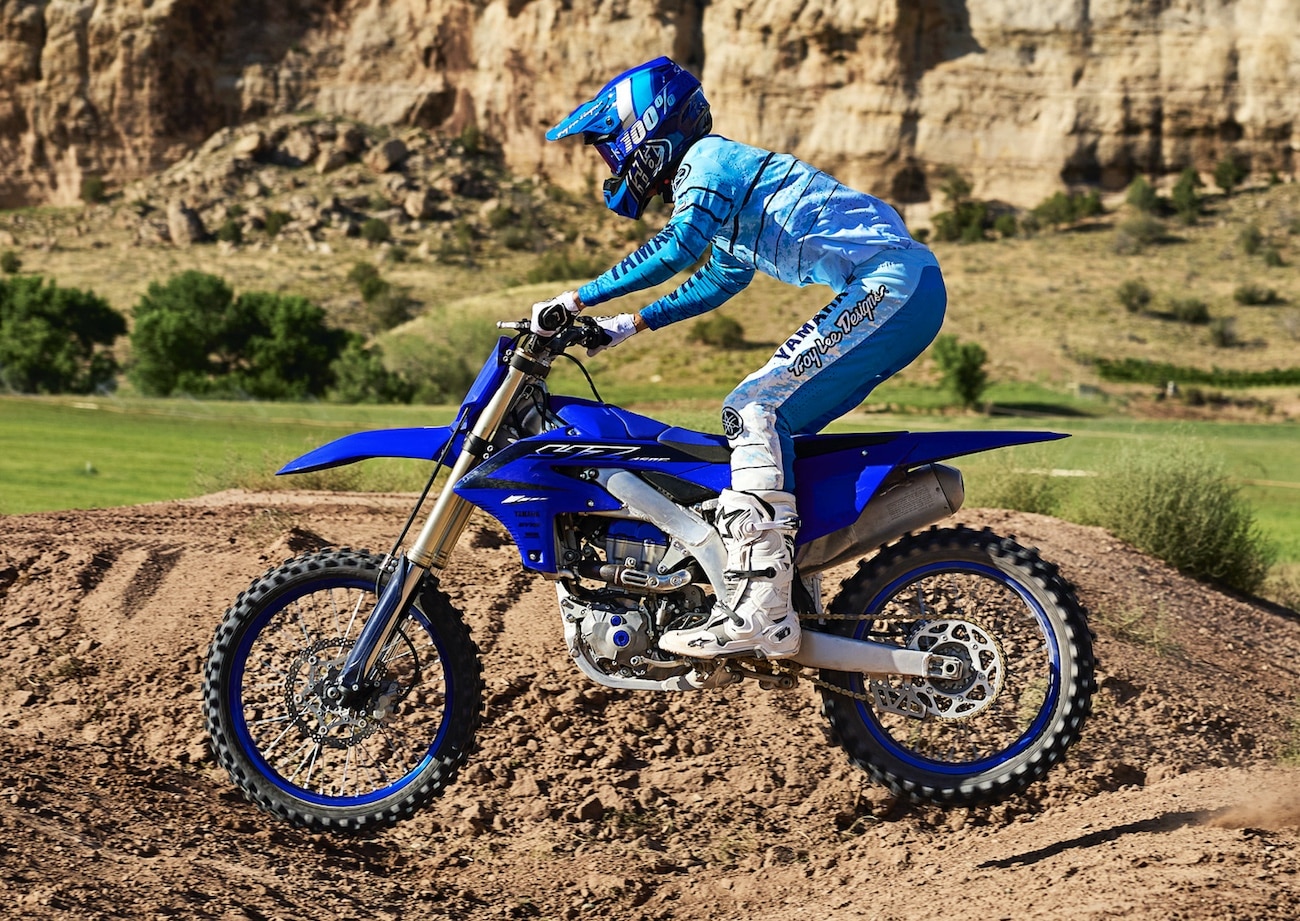 Vídeo Primeiro Teste Yamaha YZ250 2020 2 Tempos - Motocross Action