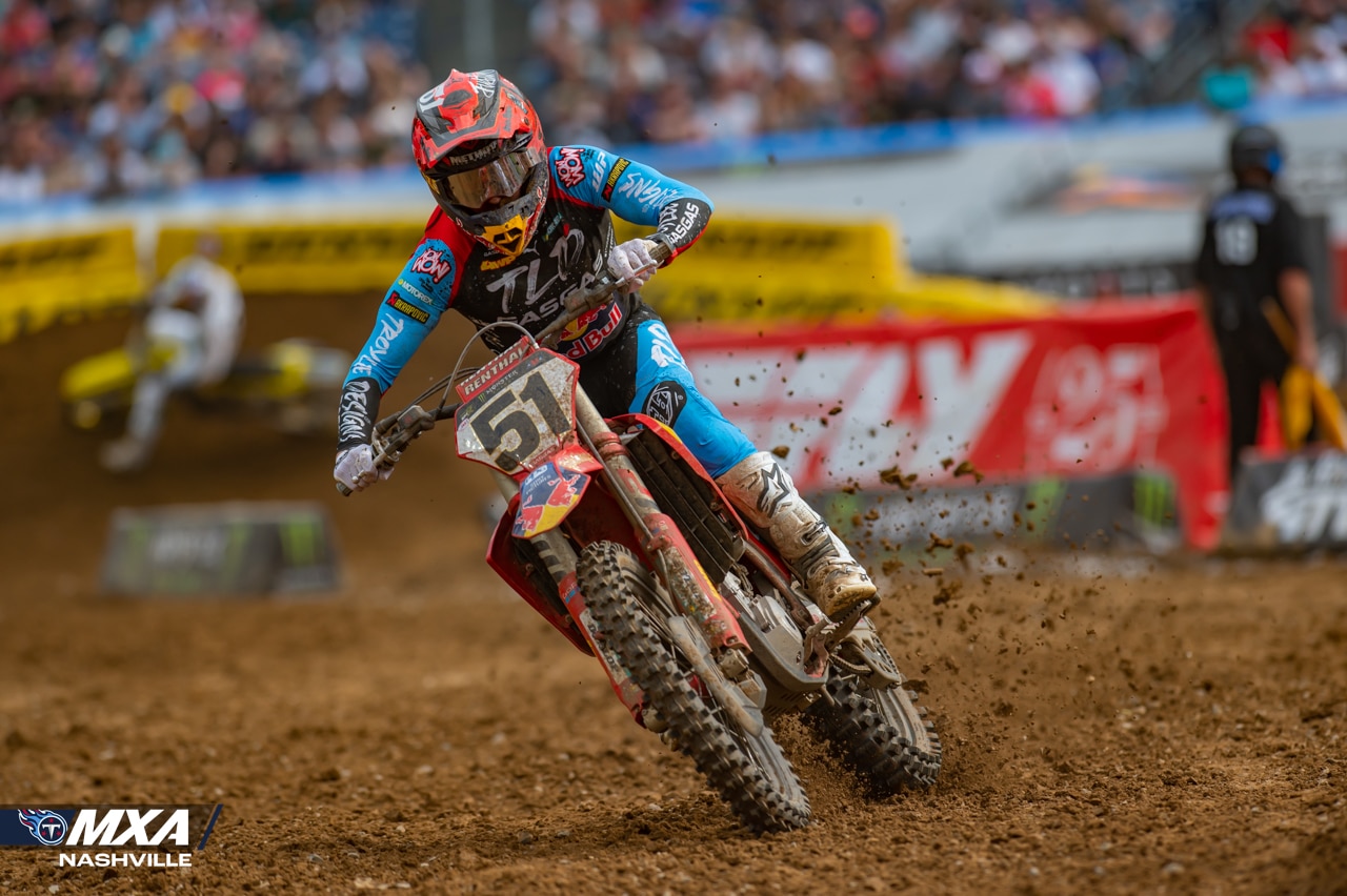 Physical Issues Hinder Roczen at Southwick - MotoXAddicts