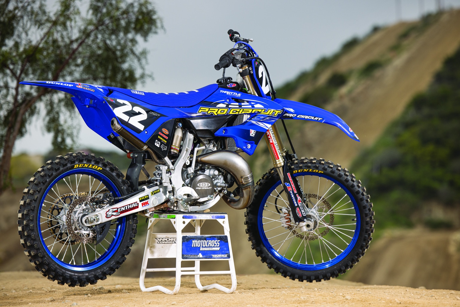 WE RIDE PRO CIRCUIT’S 2023 YAMAHA YZ125 RACE BIKE - Motocross Action ...