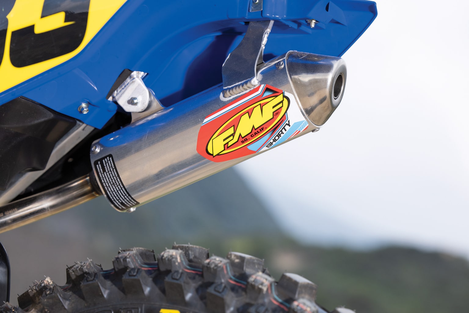 WE RIDE A HOT-ROD YAMAHA YZ250 TWO-STROKE - Motocross Action Magazine