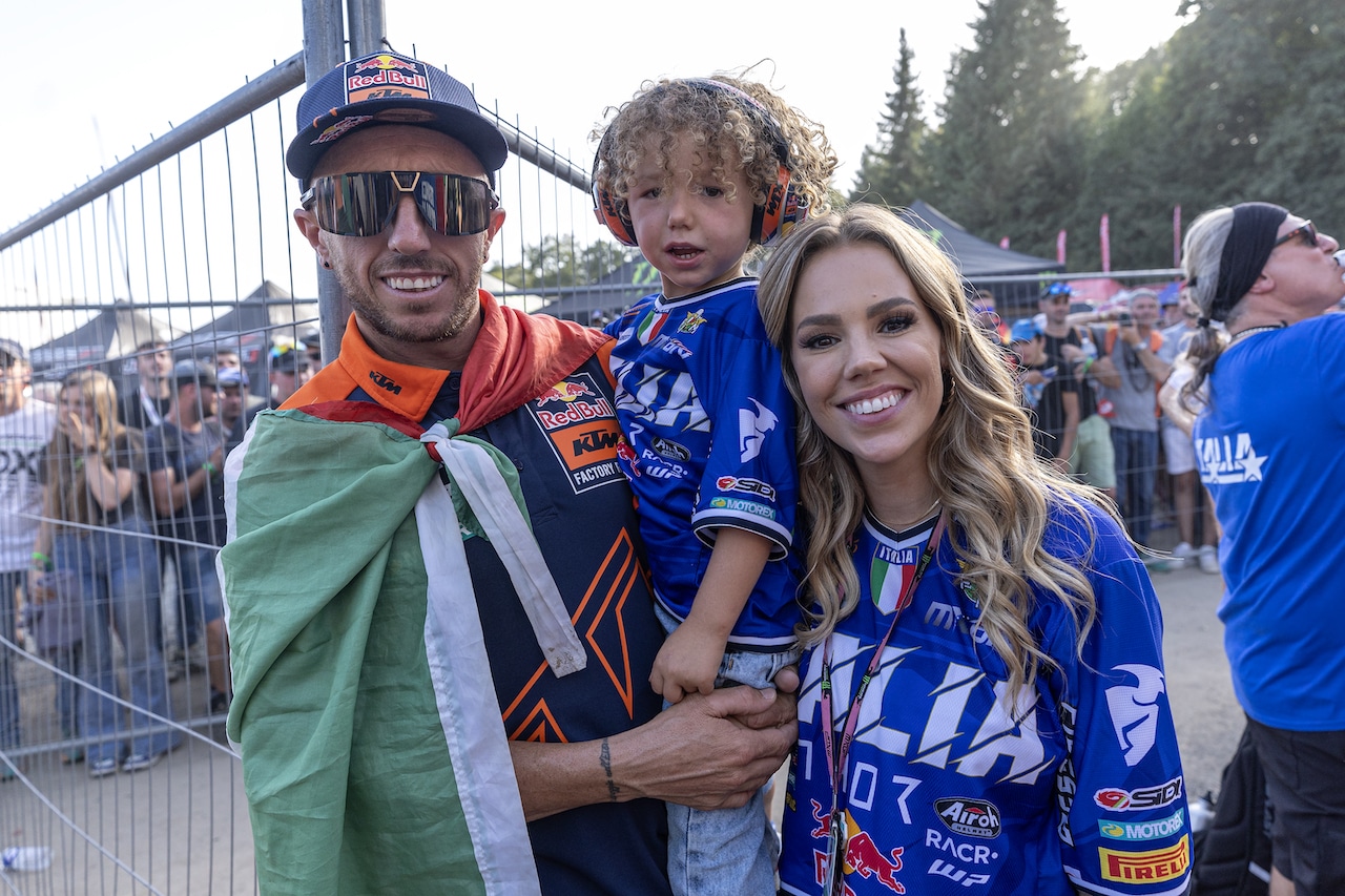 Antonio Cairoli obiteljska supruga 2023 Motocross Des Nations