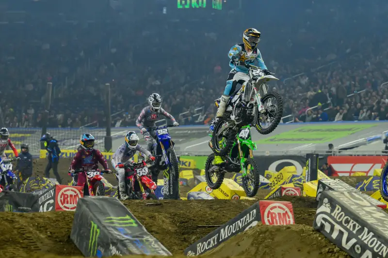 MAAK EEN RONDE OVER DE ARLINGTON SUPERCROSS-BAAN OP ZATERDAG: WEET DAT ...