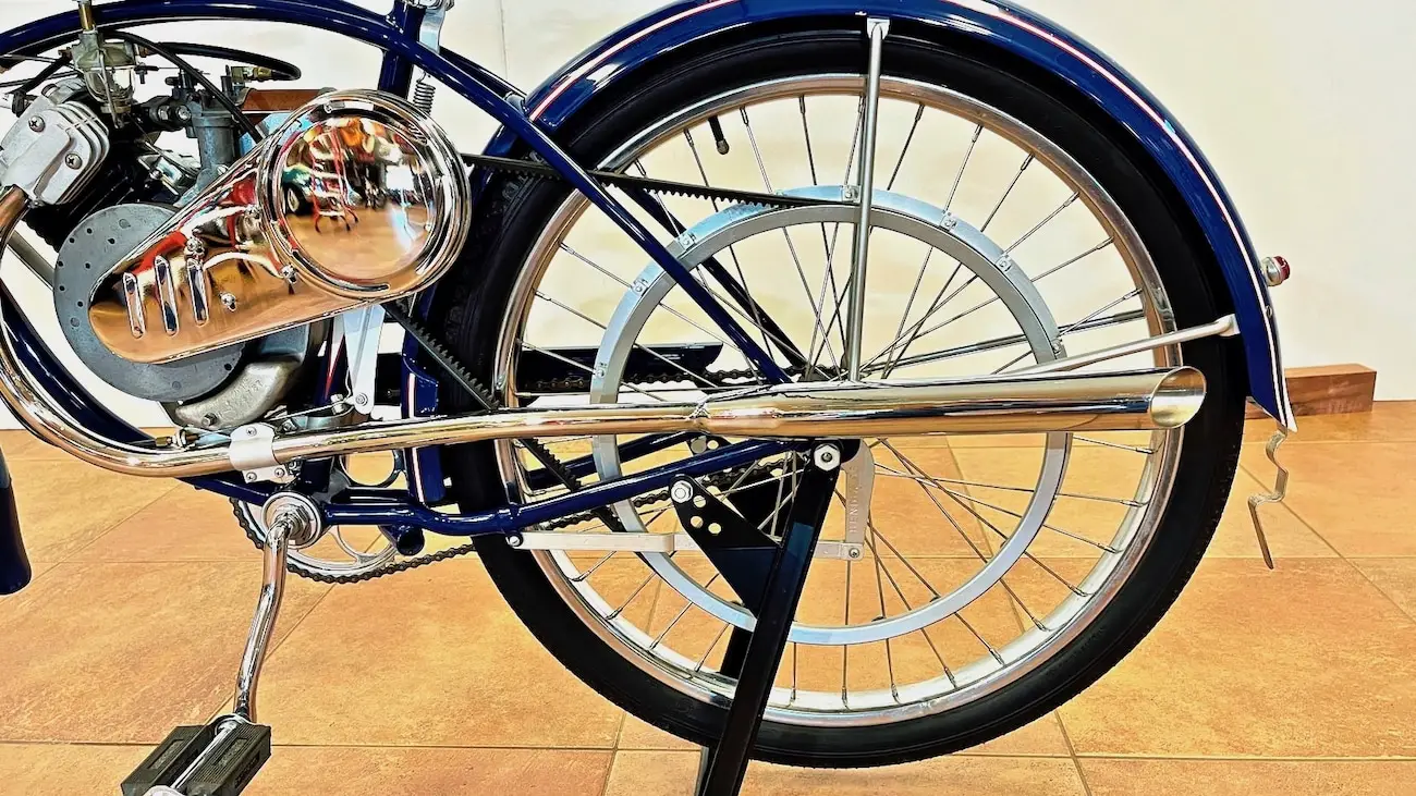 見たことのないバイク：1948年製 シュウィン ウィザー モデルH