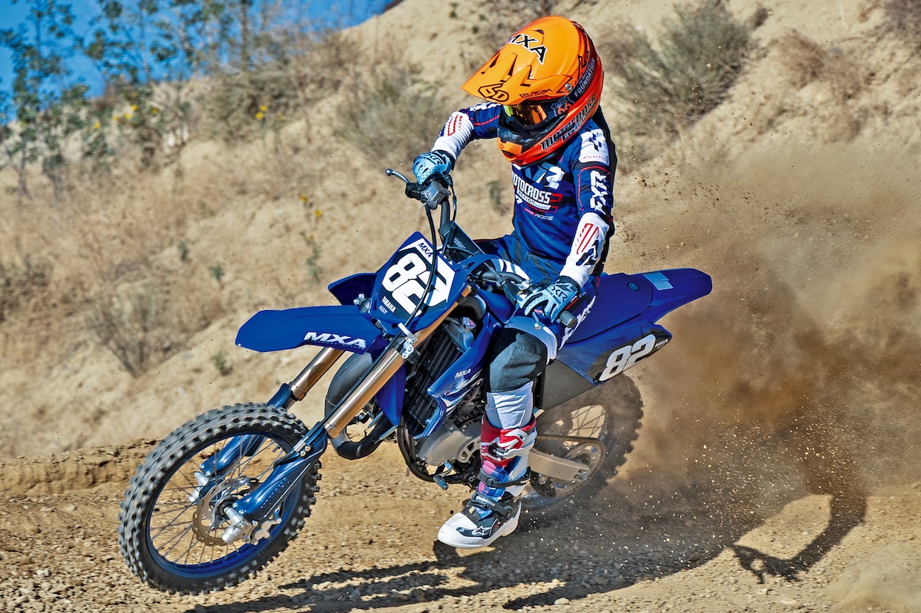 MXAレーステスト：2025年型ヤマハYZ85ミニサイクルの本格テスト