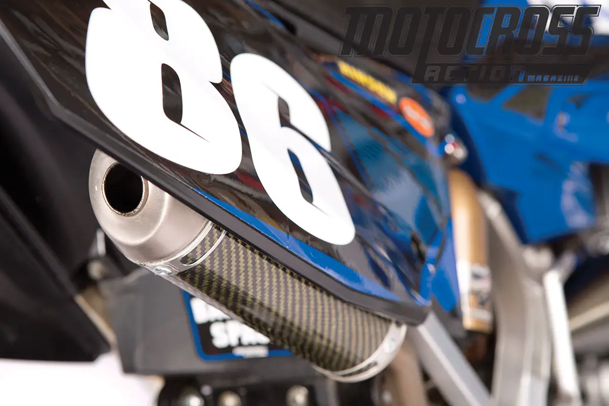 Who doesn’t love the look of carbon? Pro Circuit makes a carbon fiber silencer that is lighter than their aluminum one.