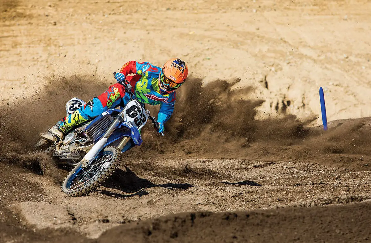 MXA RACE TEST: GRAND PRIX RACING NO YAMAHA YZ450FX & HONDA