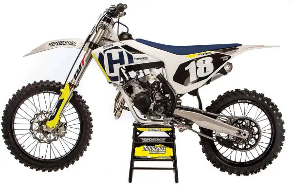 MXA MOTOCROSS RACE TEST: 2018 HUSQVARNA TC125 TWO-STROKE - Motocross ...