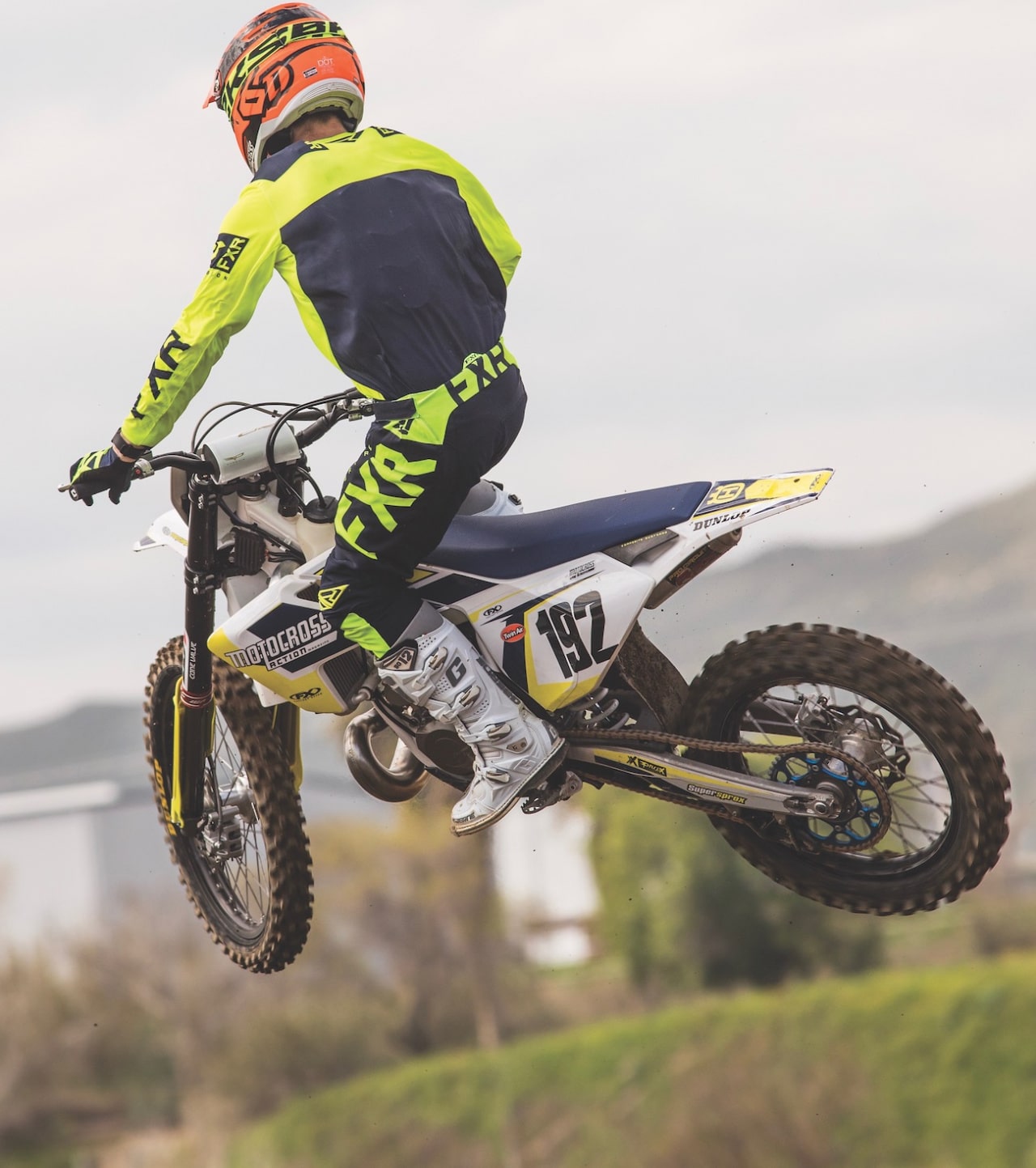 Vídeo Projeto Husqvarna 300 2 Tempos Injetada - Motocross Action