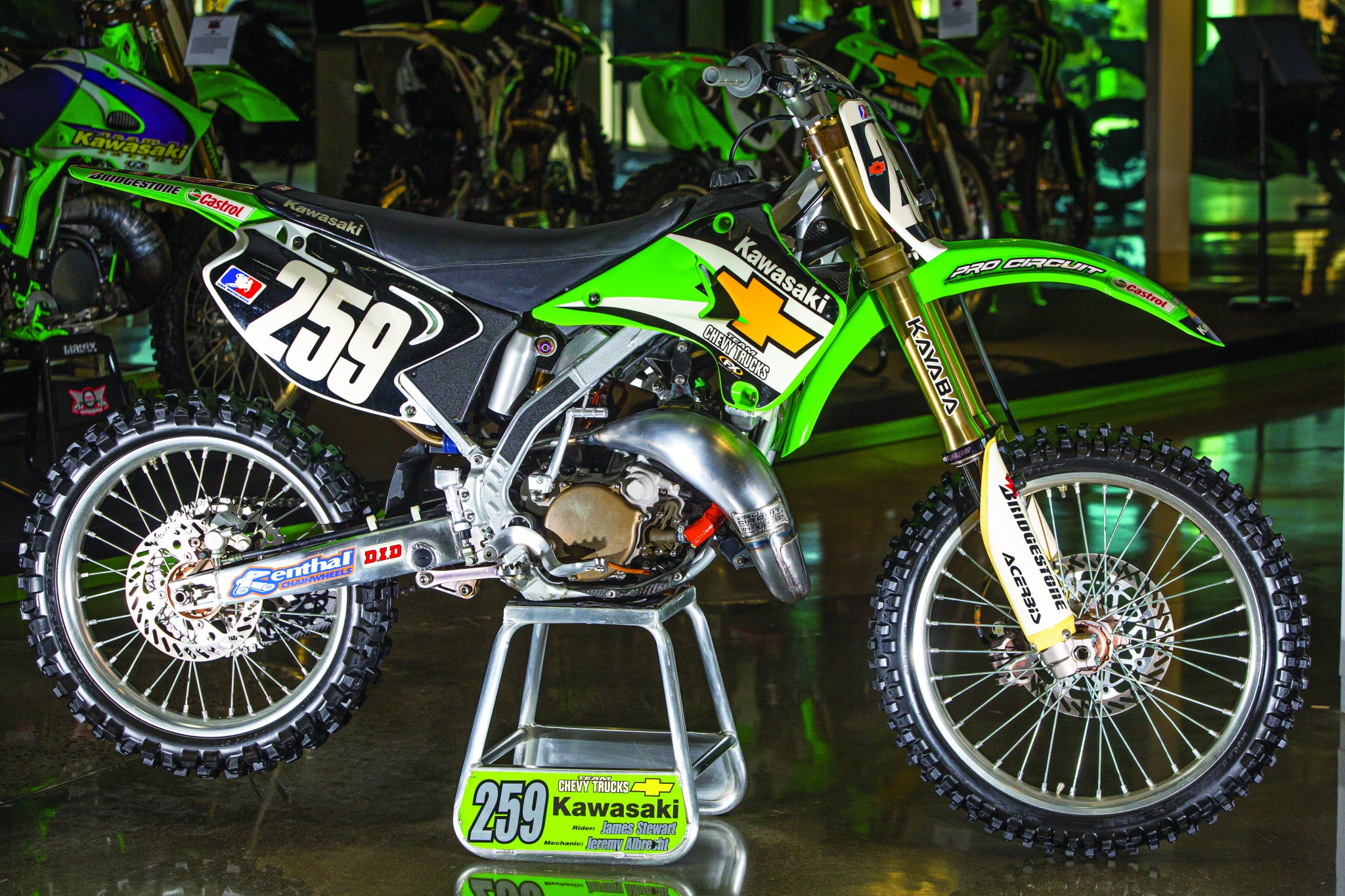 ジェームズスチュワートの2004年ファクトリーKX125ストロークの実話 ...