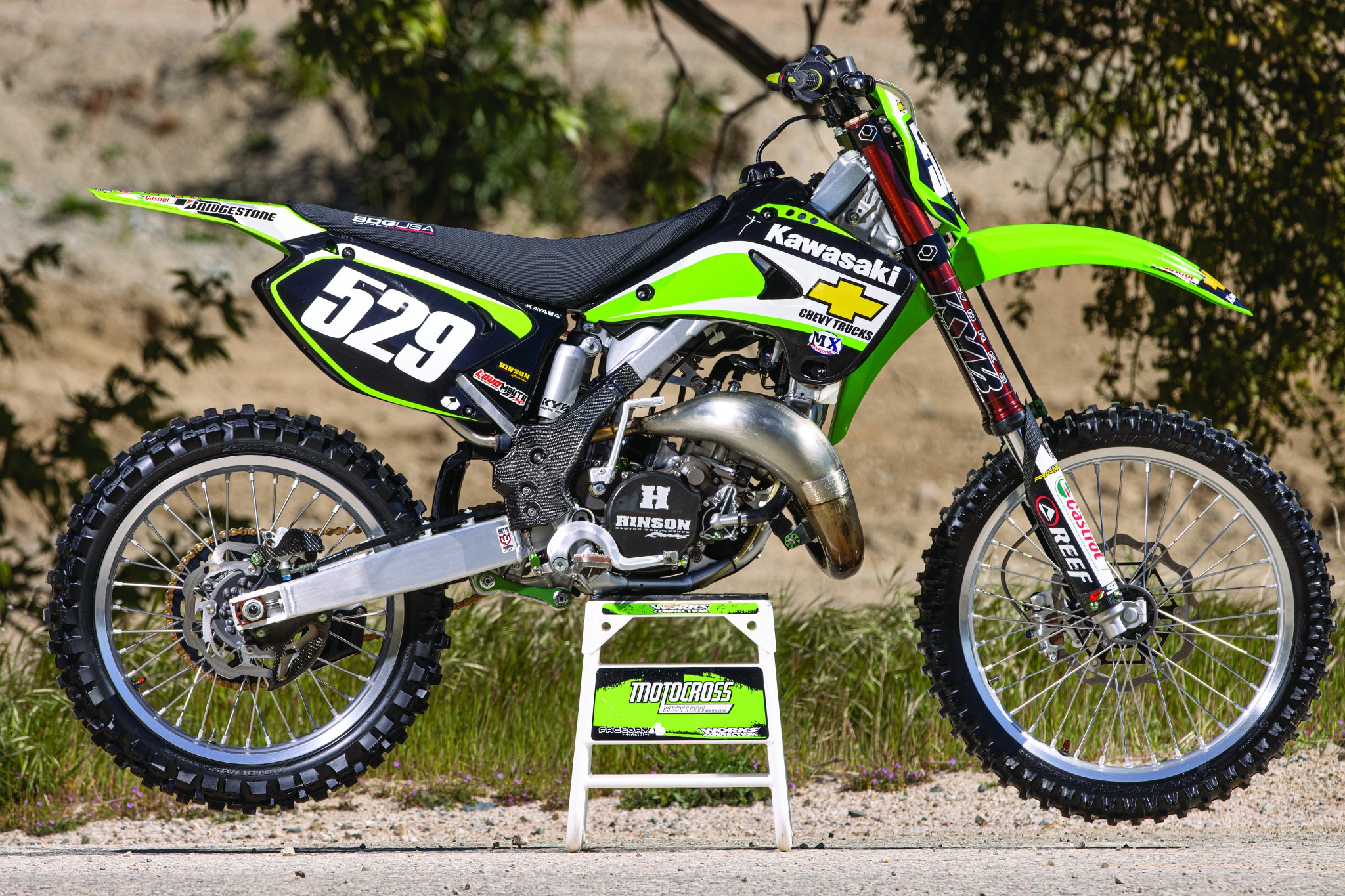 ONE MAN'S QUEST BUILD 2003 WORKS KX125 TWO-STROKE - Action Magazine